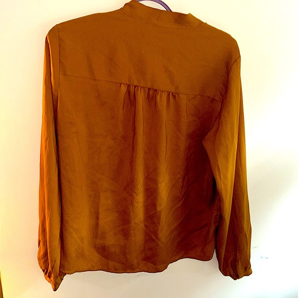 Frank and Oak blouse with tie - Picture 6 of 9